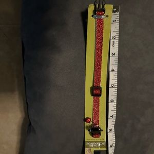 Red glittery cat collar with bell